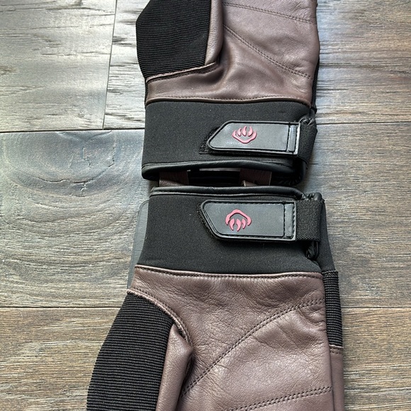 Wolverine Dusty Rugged leather palm gloves,knuckle padding, 4 way stretch rib - Picture 5 of 9